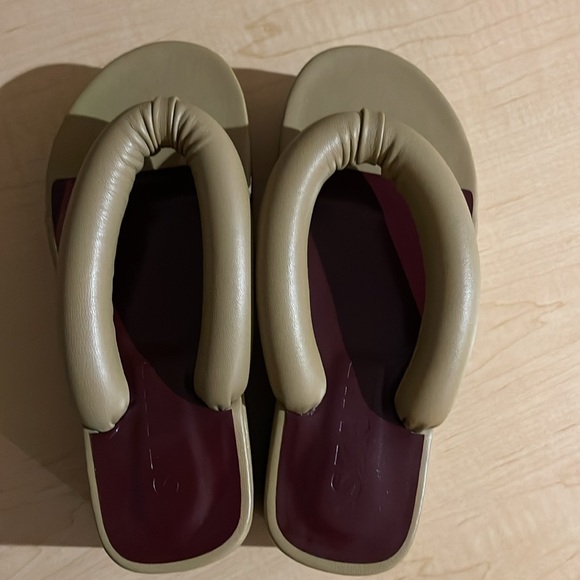 Staud - Picture 3 of 4